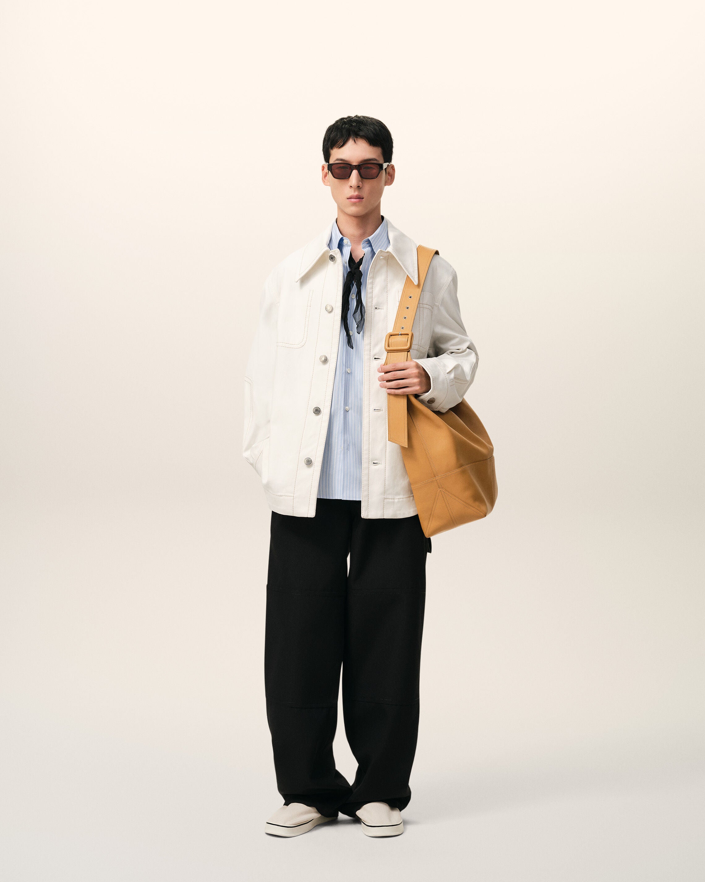 WHITE CREAM White Cotton Worker Buttoned Jacket | Ami Paris