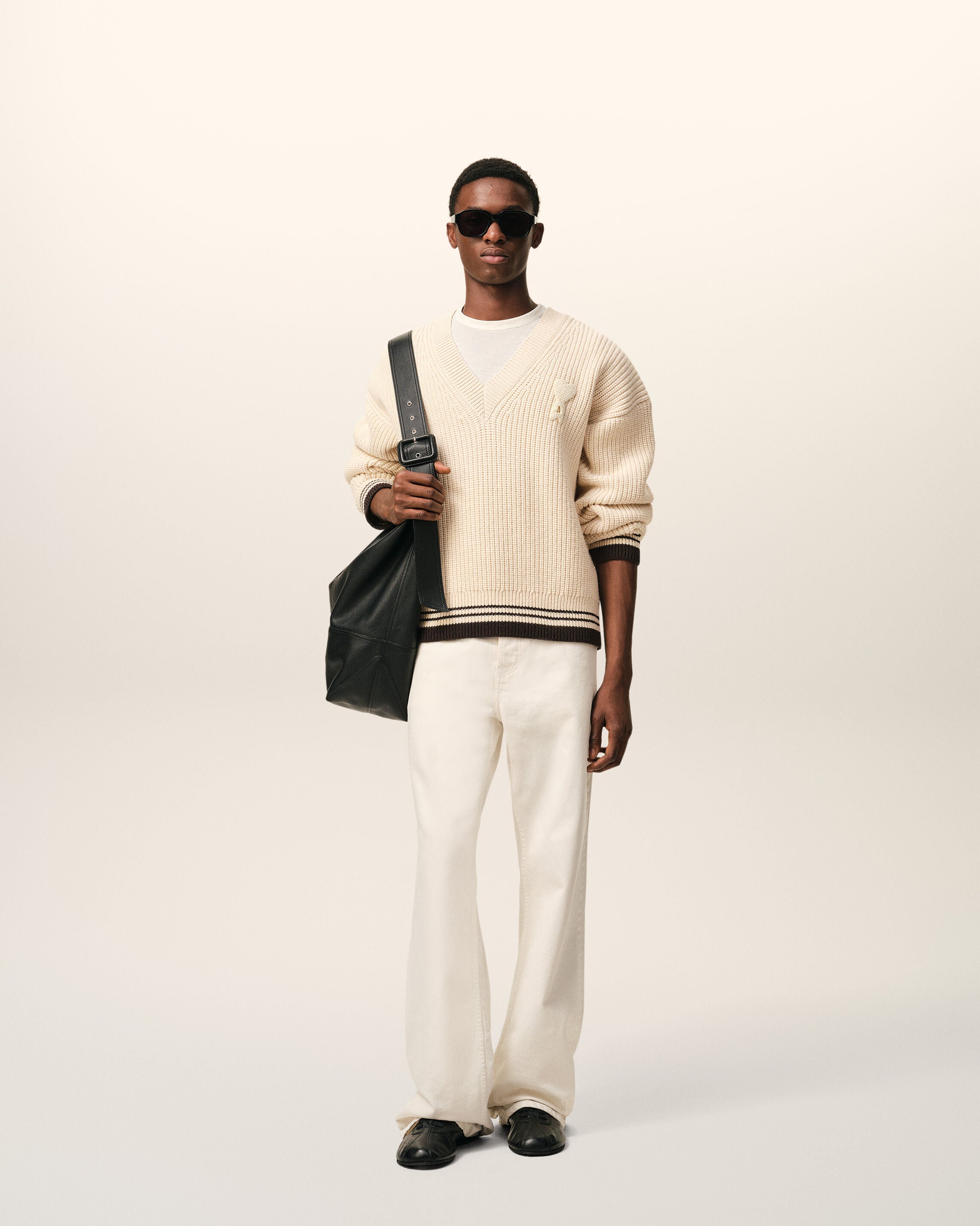 WHITE CREAM White Ribbed Wool V Neck Ami De Coeur Sweater | Ami Paris