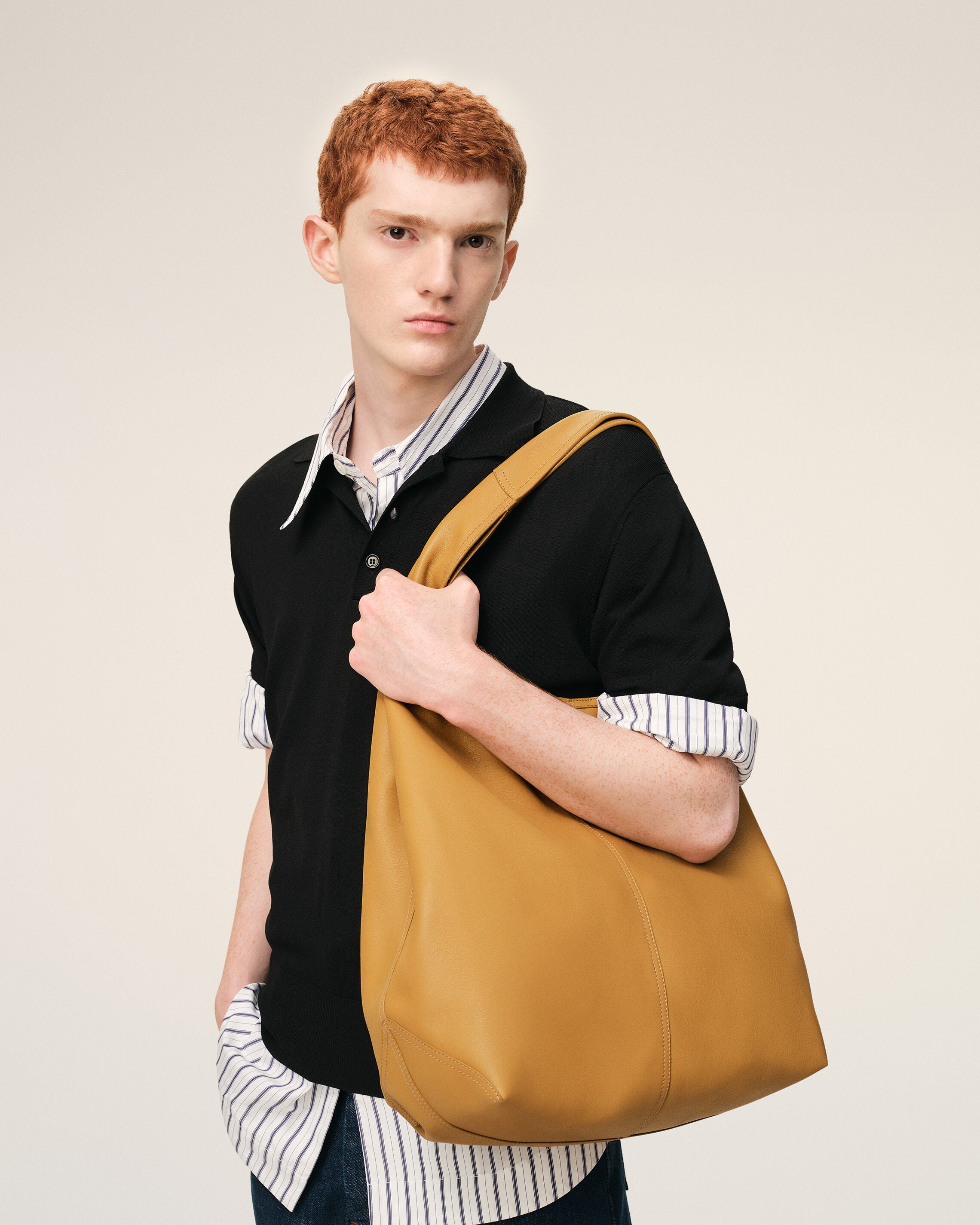 HONEY Yellow Taurillon Leather Etienne Hobo Bag | Ami Paris