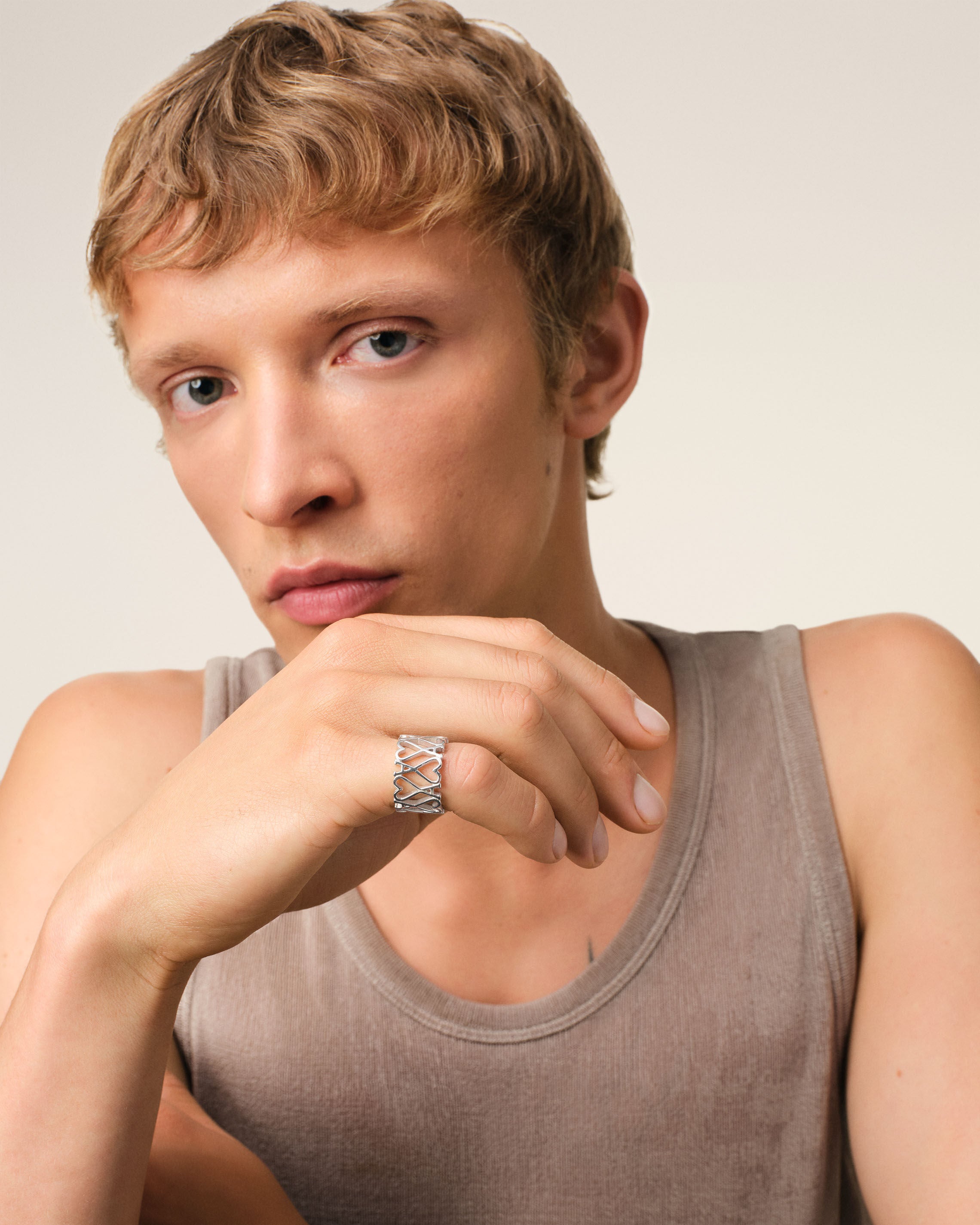 SILVER Ami de Coeur Ring | AMI PARIS