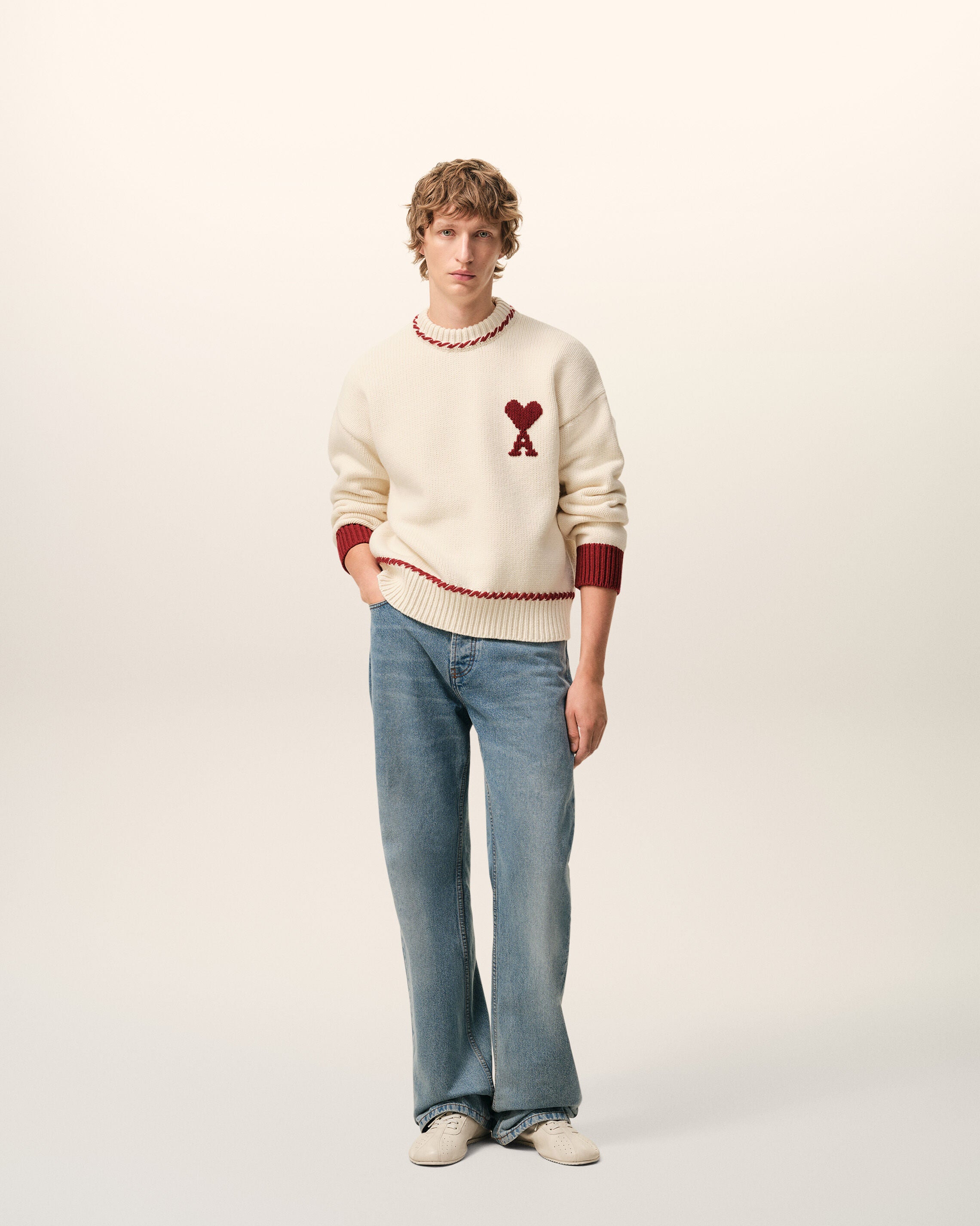 MOONLIGHT / SUNSET RED White Wool Ami De Coeur Crewneck Sweater | Ami Paris